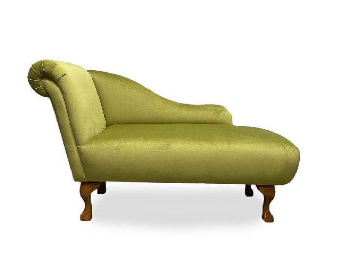 Classic Medium Chaise Longue in Velour Grass