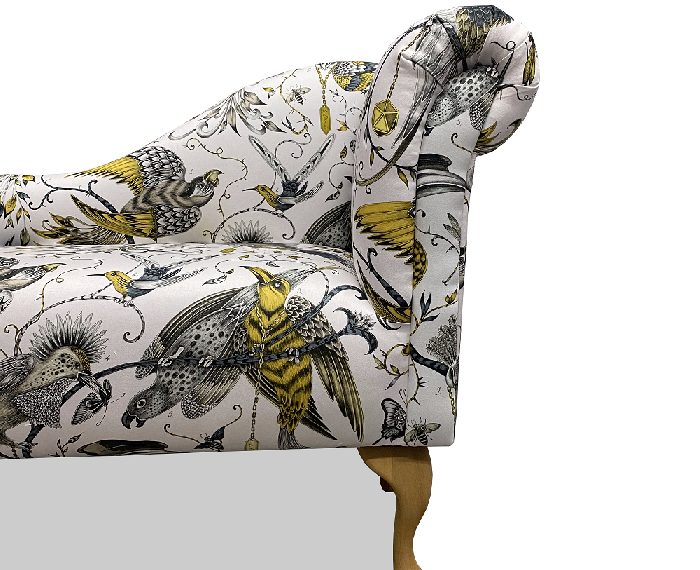 Classic Small Chaise Longue in Audubon Gold